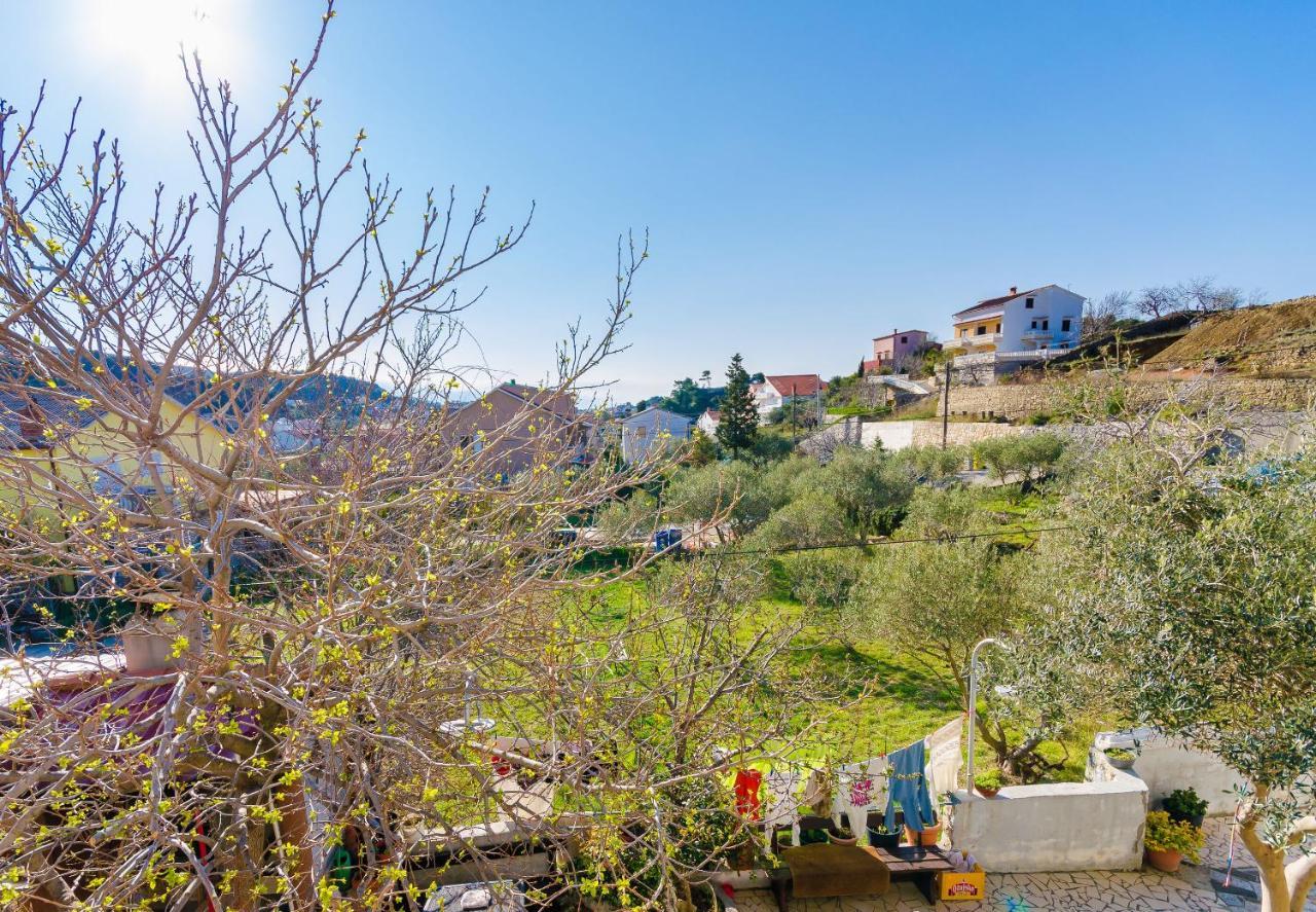 Apartments Zeljka Mundanije エクステリア 写真